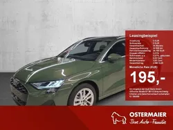 Grün Gebraucht 2024 Audi A3 Sportback Ambiente Limousine | 29.780 € (Guter Preis)