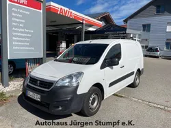 Weiß Gebraucht 2016 Peugeot Partner Comfort plus Van / Kleinbus | 4.799 €