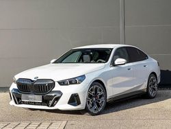 Weiß Neu 2025 BMW i5 Sport Line Limousine | 69.930 € (Fairer Preis)