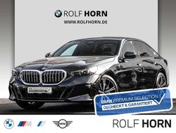 Saphirschwarz metallic Gebraucht 2024 BMW 550e M Sport Limousine | 71.710 € (Guter Preis)