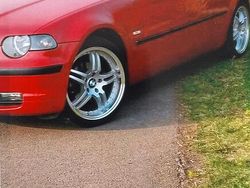 Rot Gebraucht 2002 BMW 316 Compact Kleinwagen | 8.000 €