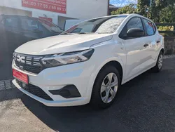 Weiß Gebraucht 2024 Dacia Sandero Essentiel Kleinwagen | 14.999 € (Guter Preis)