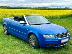 Blau Gebraucht 2003 Audi A4 Cabriolet Cabrio | 7.999 €