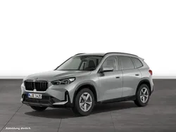 Grau Gebraucht 2024 BMW X1 SUV | 42.032 € (Etwas zu teuer)