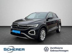 Deep black perleffekt (metallic) Gebraucht 2024 VW T-Roc Style SUV | 31.490 € (Fairer Preis)
