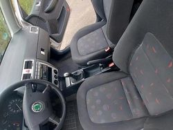 Silber Gebraucht 2003 Skoda Fabia Kombi | 1.000 € (Guter Preis)