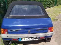 Blau Gebraucht 1989 Peugeot 205 Cabrio | 2.500 €