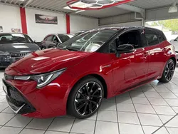 Rot Gebraucht 2021 Toyota Corolla Hybrid Sport Limousine | 25.700 € (Fairer Preis)