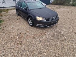 Braun Gebraucht 2011 VW Passat Kombi | 5.400 € (Guter Preis)