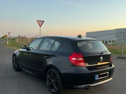 Schwarz Gebraucht 2009 BMW 118 Sport Line Kleinwagen | 4.999 € (Fairer Preis)