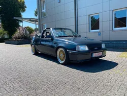 Grau Gebraucht 1990 Opel Kadett Cabrio | 4.499 €