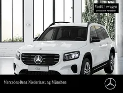 Weiß Gebraucht 2024 Mercedes GLB200 Progressive SUV | 40.900 € (Fairer Preis)