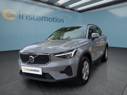 Grau Gebraucht 2023 Volvo XC40 SUV | 30.799 € (Guter Preis)