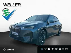 Blue ridge mountain (blau) Gebraucht 2021 BMW iX Comfort Edition SUV | 35.850 €
