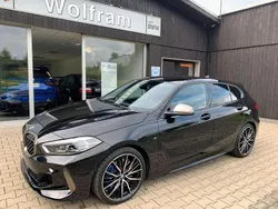 Saphirschwarz Gebraucht 2021 BMW 135 Performance Kleinwagen | 34.500 € (Fairer Preis)
