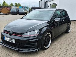 Schwarz Gebraucht 2014 VW Golf VII GTI Limousine | 12.000 € (Guter Preis)