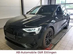 Mythosschwarz Gebraucht 2022 Audi e-tron Sportback S-Line SUV | 36.900 € (Fairer Preis)