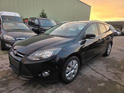 Schwarz Gebraucht 2012 Ford Focus Kombi | 3.700 € (Fairer Preis)