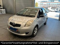 Silber Gebraucht 2007 Toyota Yaris Style Limousine | 3.900 € (Fairer Preis)