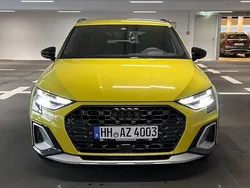 Gelb Gebraucht 2025 Audi A3 S-Line Limousine | 38.770 € (Guter Preis)