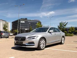 Silber Gebraucht 2018 Volvo S90 Inscription Limousine | 28.000 €