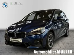 Blau Gebraucht 2021 BMW 218 Active Tourer Sport Line Van / Kleinbus | 21.590 € (Fairer Preis)