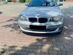 Silber Gebraucht 2007 BMW 116 Kleinwagen | 2.500 €
