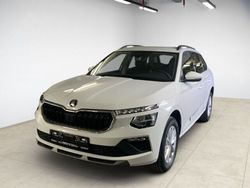 Weiß Gebraucht 2022 Skoda Kamiq Selection SUV | 29.960 € (Teuer)