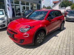 Rot Neu 2025 Fiat 600E Red SUV | 25.990 €