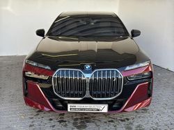 Rot Gebraucht 2024 BMW i7 Executive Limousine | 121.840 €
