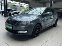 Grau Gebraucht 2015 Skoda Rapid Drive Limousine | 7.890 € (Fairer Preis)