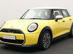 Gelb Gebraucht 2024 Mini Cooper Classic Kleinwagen | 23.994 € (Superpreis)
