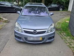 Silber Gebraucht 2008 Opel Vectra Kombi | 1.400 € (Guter Preis)