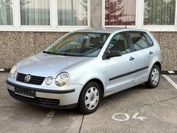 Grau Gebraucht 2002 VW Polo Limousine | 1.100 € (Fairer Preis)