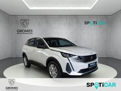 Weiß Gebraucht 2023 Peugeot 3008 Active SUV | 26.990 € (Etwas zu teuer)