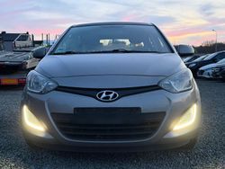 Silber Gebraucht 2013 Hyundai i20 Classic Kleinwagen | 4.700 € (Fairer Preis)