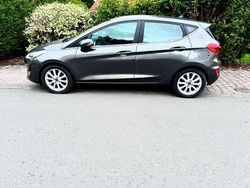 Grau Gebraucht 2018 Ford Fiesta Titanium Kleinwagen | 10.799 € (Fairer Preis)