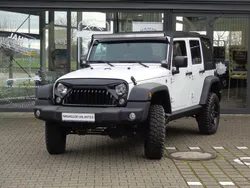 Weiß Gebraucht 2017 Jeep Wrangler Sport SUV | 44.990 € (Teuer)