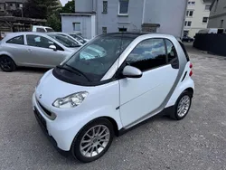Weiß Gebraucht 2010 Smart ForTwo Coupé Passion Coupé | 3.500 € (Fairer Preis)