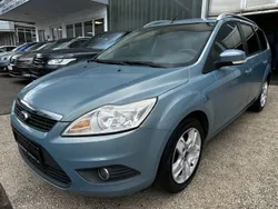 Blau Gebraucht 2010 Ford Focus Style Limousine | 2.499 € (Fairer Preis)