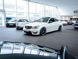 Weiß Gebraucht 2012 Mercedes C63 AMG AMG Coupé | 49.900 € (Guter Preis)