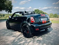 Schwarz Gebraucht 2013 Mini John Cooper Works Cabriolet Cabrio | 15.900 € (Etwas zu teuer)
