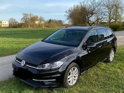 Schwarz Gebraucht 2018 VW Golf VII Kombi | 12.750 € (Guter Preis)