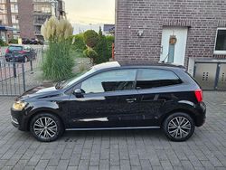 Schwarz Gebraucht 2016 VW Polo Allstar Kleinwagen | 9.850 € (Etwas zu teuer)