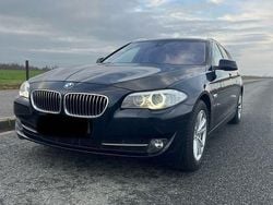 Blau Gebraucht 2012 BMW 530 Kombi | 10.900 € (Guter Preis)