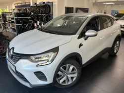 Weiß Gebraucht 2023 Renault Captur Equilibre SUV | 17.590 € (Guter Preis)