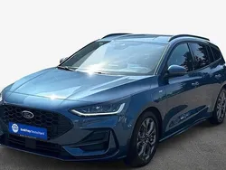 Blau Gebraucht 2024 Ford Focus ST-Line X Kombi | 24.900 € (Guter Preis)