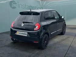 Schwarz Neu 2024 Renault Twingo SE Kleinwagen | 17.699 € (Etwas zu teuer)