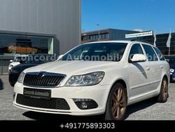 Weiß Gebraucht 2010 Skoda Octavia RS Kombi | 5.490 € (Superpreis)