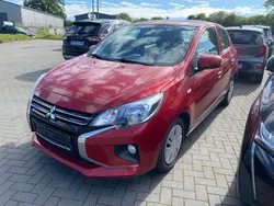 Rot Gebraucht 2023 Mitsubishi Space Star Select Kleinwagen | 10.990 € (Guter Preis)